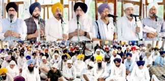 ਉੱਘੇ ਪੱਤਰਕਾਰ ਪਵਨ ਗਰੋਵਰ ਦੇ ਪਿਤਾ ਬਸ਼ੰਬਰ ਨਾਥ ਗਰੋਵਰ ਨੂੰ ਵੱਖ-ਵੱਖ ਸ਼ਖ਼ਸੀਅਤਾਂ ਵੱਲੋਂ ਭਾਵ-ਭਿੰਨੀ ਸ਼ਰਧਾਂਜਲੀ