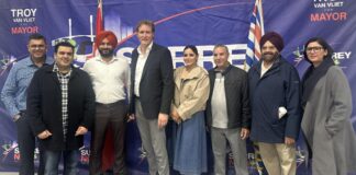 ਸਰੀ NOW ਵੱਲੋਂ ਚੋਣ ਦਫ਼ਤਰ ਦਾ ਉਦਘਾਟਨ, ਟਰੌਏ ਵੈਨ ਵਲੀਅਟ ਨੇ ਰੱਖਿਆ ਚੋਣ ਏਜੰਡਾ